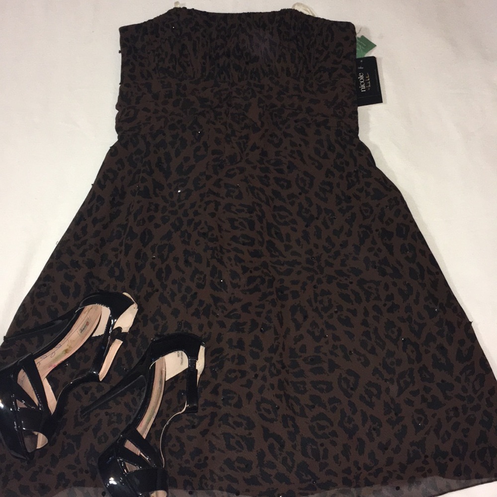 Nicole Brown/Black leopard print dress